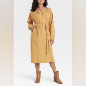 NWT), Gauze", long sleeve dress", By "Universal thread" 🌻